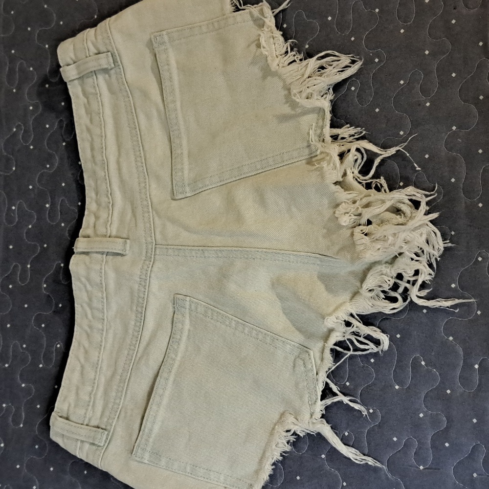 PrettyLittleThing Light Denim Rhinestone Shorts - Picture 5 of 5